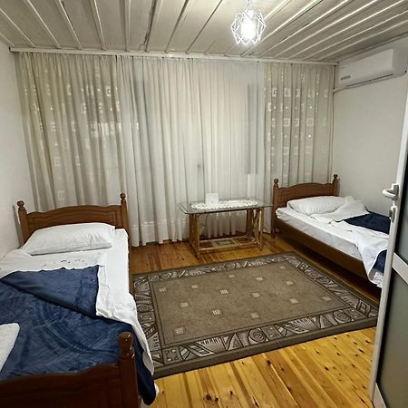 Geri Guesthouse Gjirokastër Eksteriør bilde